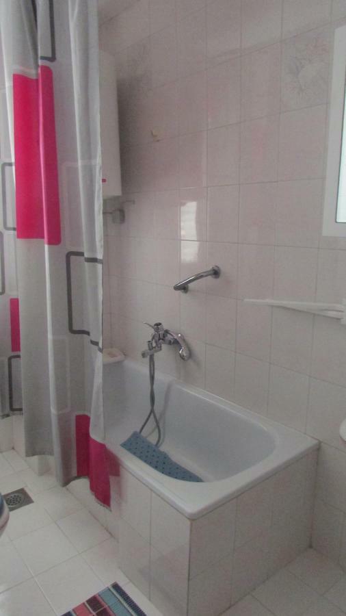 Apartmani Petunia Fažana Esterno foto